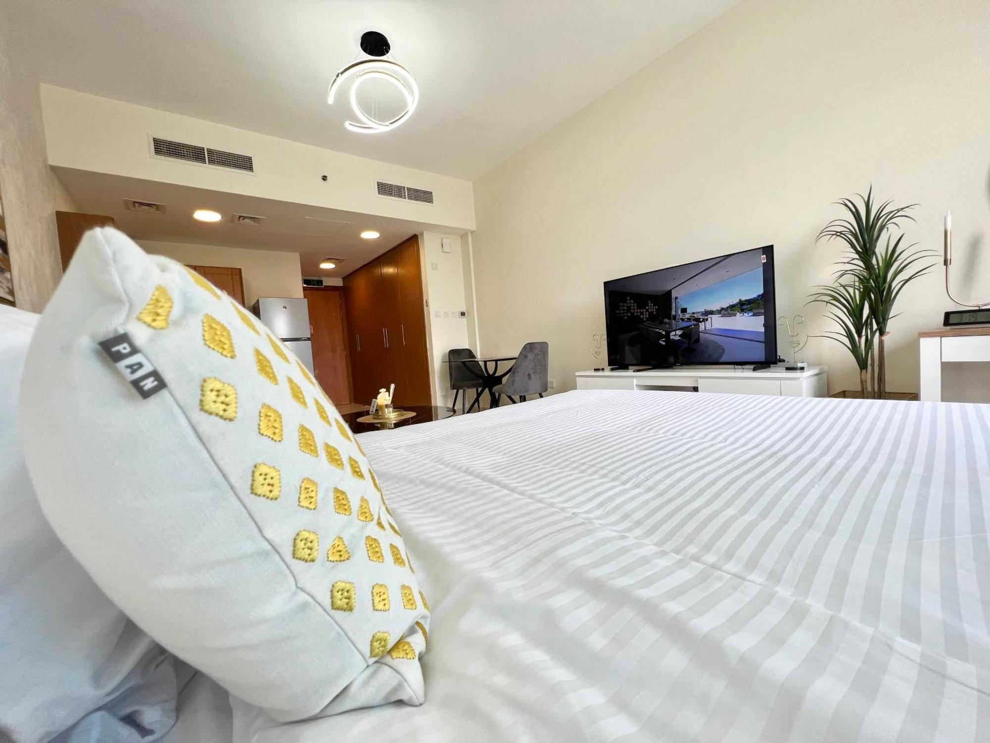 Cosmos Living Stunning In Vista Impz Apartment Dubai